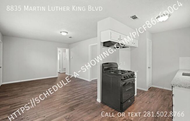 8835 MARTIN LUTHER KING BLVD