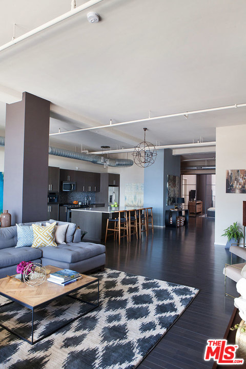 2 beds, 2 baths, 1,910 sqft, $6,995, Unit 612