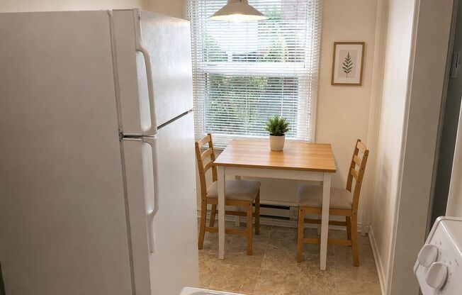 Studio, 1 bath, 500 sqft, $1,395, Unit 0301