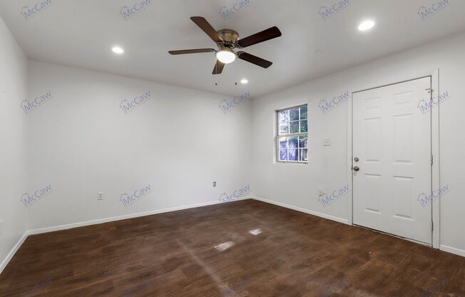 1 bed, 1 bath, $1,000