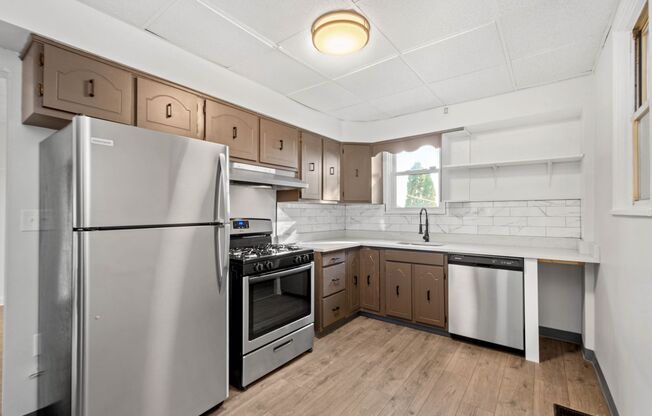 Stunning 3 bedroom home in Bon Air available September 1!