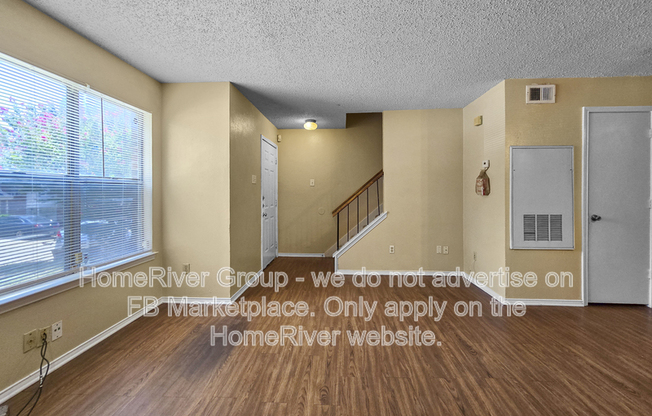 147 COUNTRY BND DR