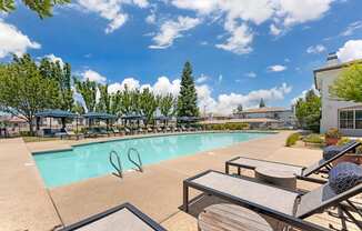 Welcome to Ascent at The Galleria Apartment Homes