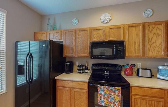 2 beds, 2.5 baths, $1,750