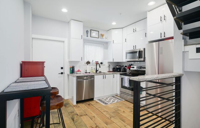 Four Bed Olde Kensington/Fishtown Home