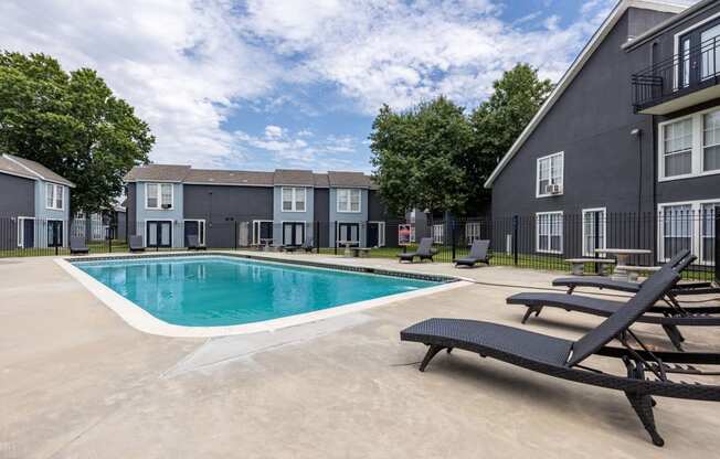 Westchase Apartments in Harvey LA photo of resort style pool