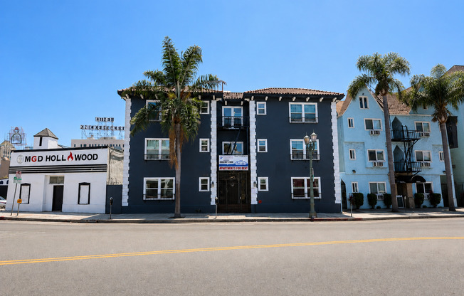 Studio, 1 bath, 450 sqft, $1,395, Unit Unit 101
