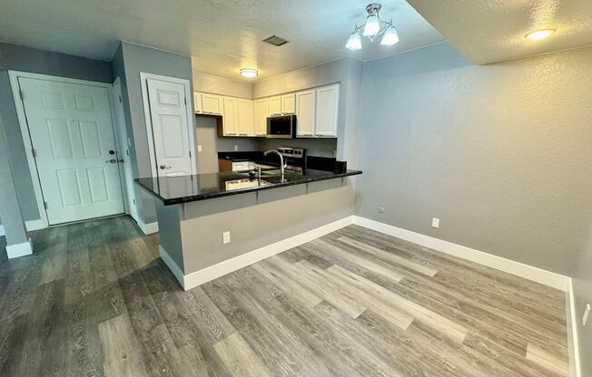 Cozy 2 Bedroom 1 Bath Available 09/01/2025