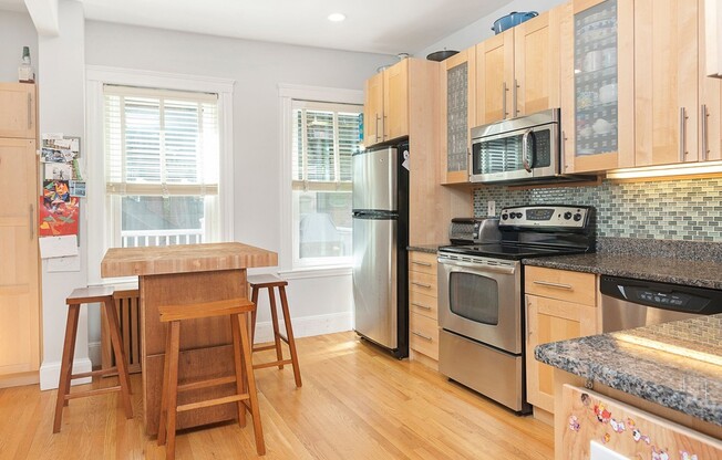 24 Montgomery St, Boston MA 2