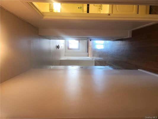 3 beds, 2 baths, 864 sqft, $3,464, Unit 1