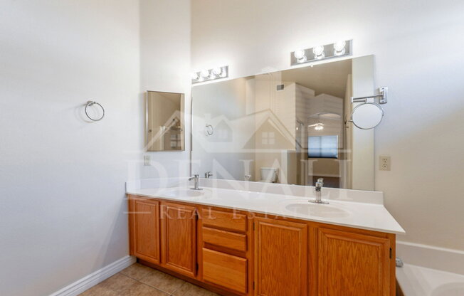 3 beds, 2 baths, 1,609 sqft, $2,195