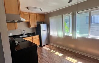 1 bed, 1 bath, 575 sqft, $2,145, Unit 12