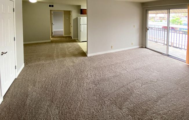 1 Bedroom condo in guard gated community with community pools, tennis court and more!