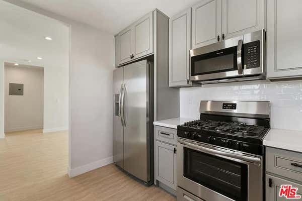 1 bed, 1 bath, 850 sqft, $2,695