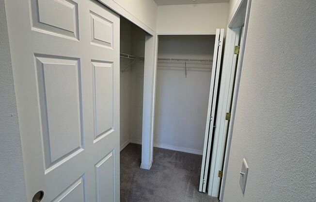 2 beds, 2 baths, 1,018 sqft, $1,550, Unit 354-2013