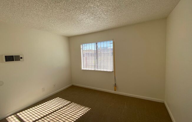 2 beds, 1 bath, 800 sqft, $2,195, Unit #3