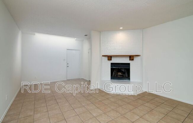 1425 WEILER BLVD