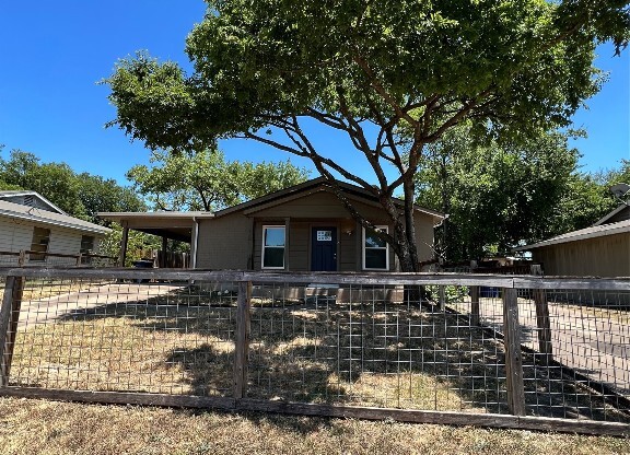 7909 LAZY LN