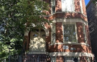 4451 S Wood St Unit 2F