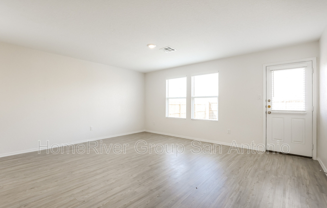 10107 HELIOS HTS
