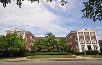 298 MAIN ST