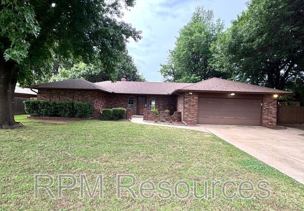10440 NW 15 PL