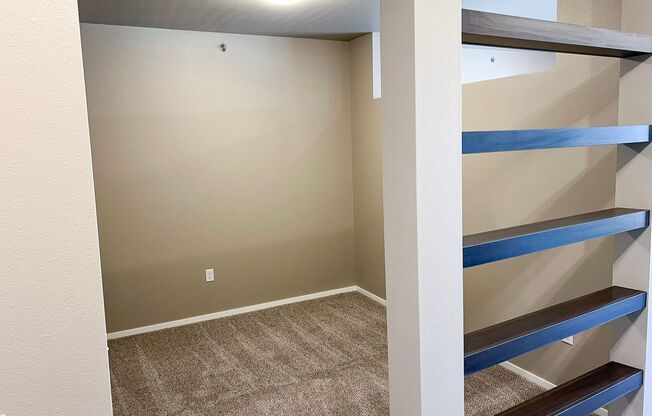 Studio, 1 bath, 558 sqft, $925, Unit Bldg 5 Apt 5314