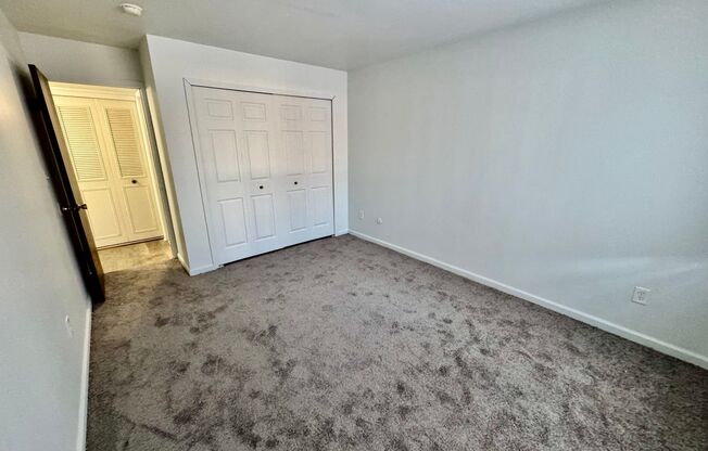 1 bed, 1 bath, 700 sqft, $1,145, Unit 619 Flint Rd. #1