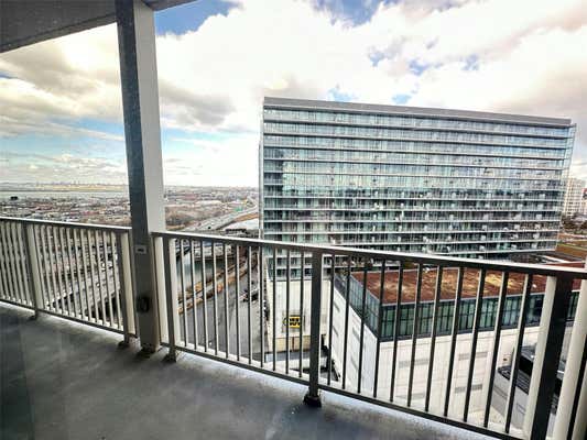 1 bed, 1 bath, 606 sqft, $3,000, Unit 15A