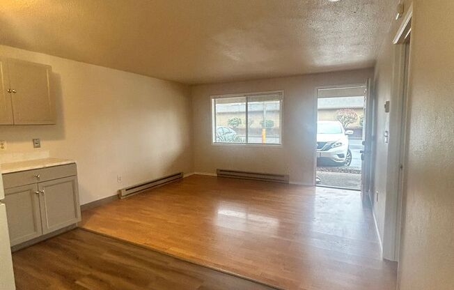 Maplecrest Apartments