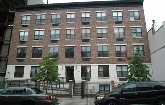 999 WILLOUGHBY AVE