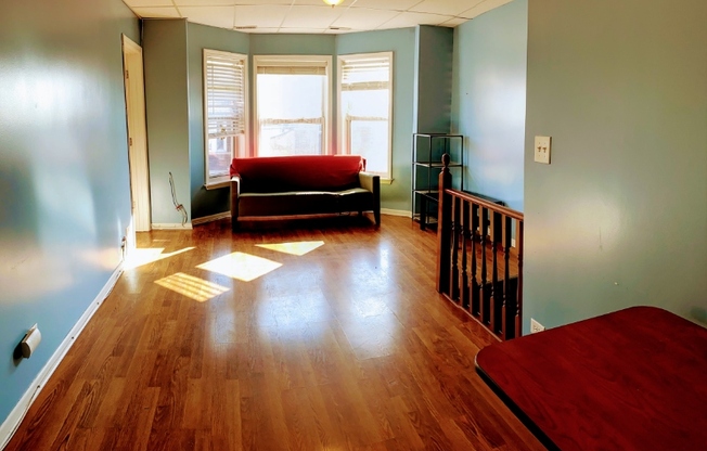254 W 31st St 3