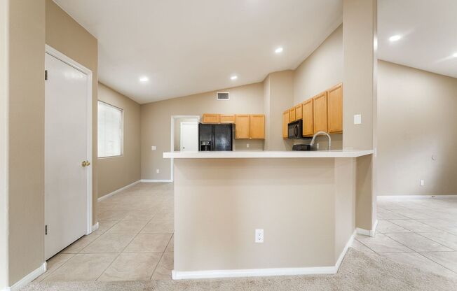 3 beds, 2 baths, $2,000