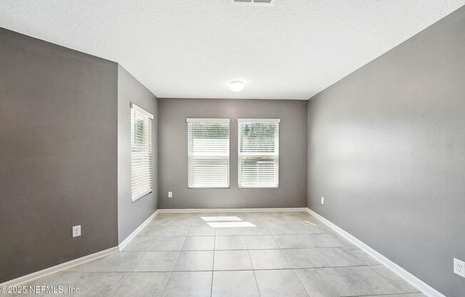 3 bedroom / 2 bathroom home on the Northside