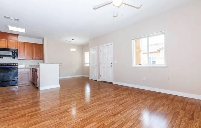 Axis at Compass Pointe