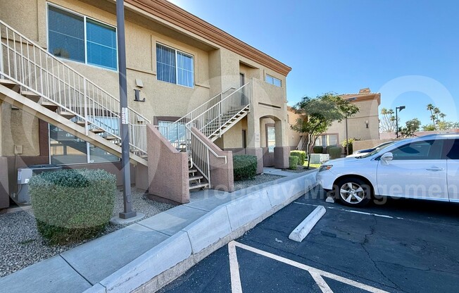 2 beds, 2 baths, 1,083 sqft, $1,595, Unit 2042