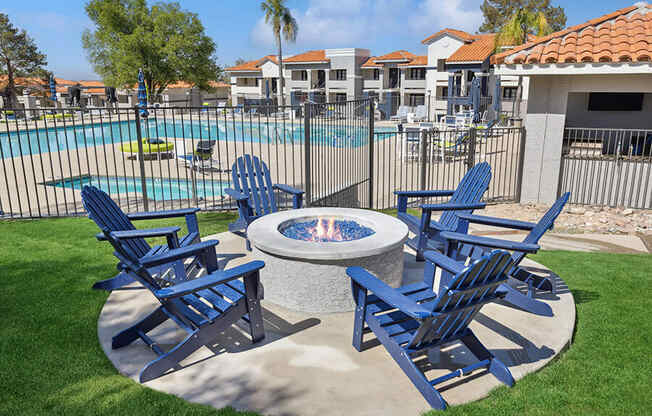 Outdoor Fire Pit Area at Hilands Apartments in Tucson, AZ.