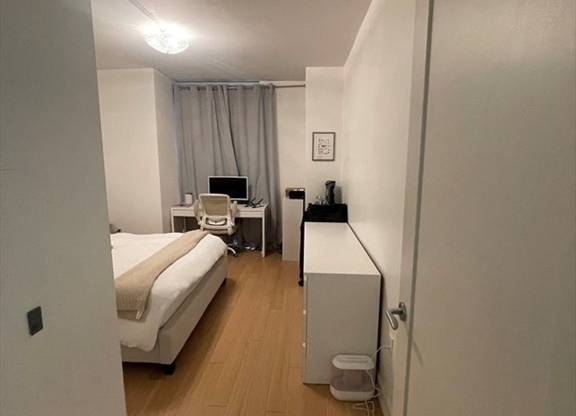1 bed, 1 bath, 855 sqft, $5,000, Unit 3F