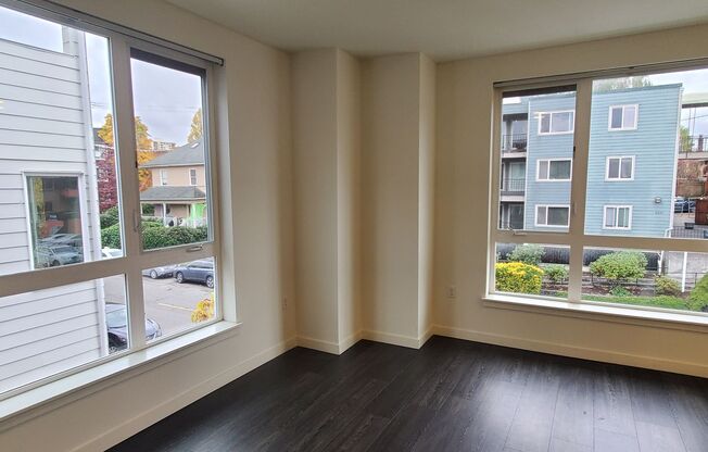 Studio, 1 bath, 362 sqft, $1,495, Unit 204