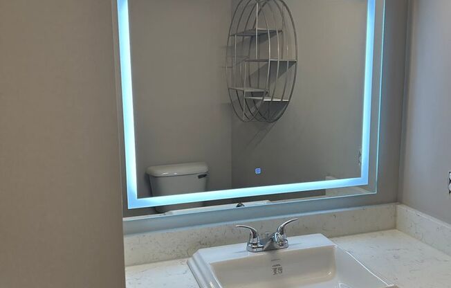 Studio, 1 bath, 502 sqft, $1,200, Unit 16