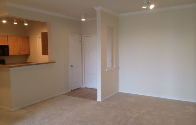 Modern 2-Bedroom in Eden Prairie with Heated Parking and Resort-Style Amenities