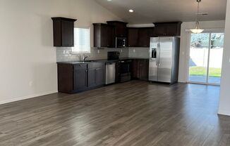 3 beds, 2 baths, $1,995