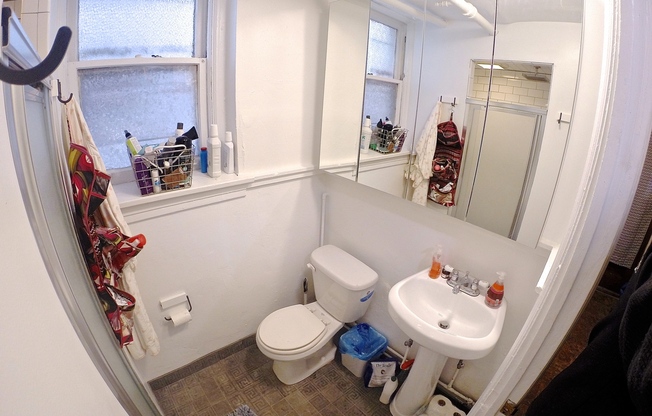 120 Linden &amp; Meade