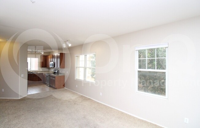 1386 S SABINO DR