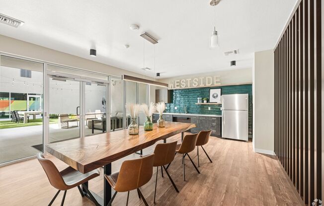 1 bed, 1 bath, 580 sqft, $1,465, Unit 204