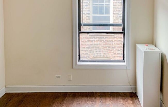 1 bed, 1 bath, 560 sqft, $2,195, Unit 516-319