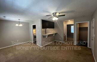 1425 C IRELAND DR