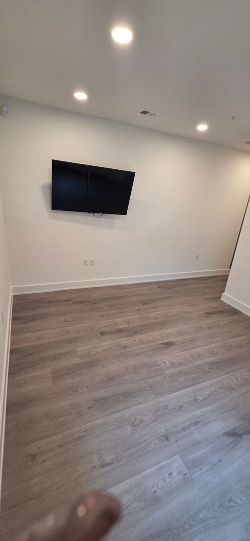 2 beds, 2 baths, 701 sqft, $3,499, Unit 602