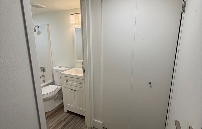 2 beds, 1.5 baths, 950 sqft, $1,545, Unit 232W