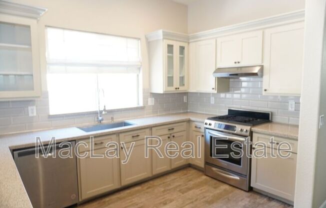 254 N STANLEY PL